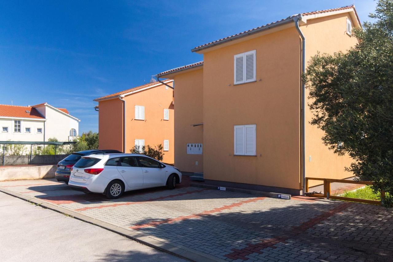 Apartments Bella Vista Krk Town Exterior foto