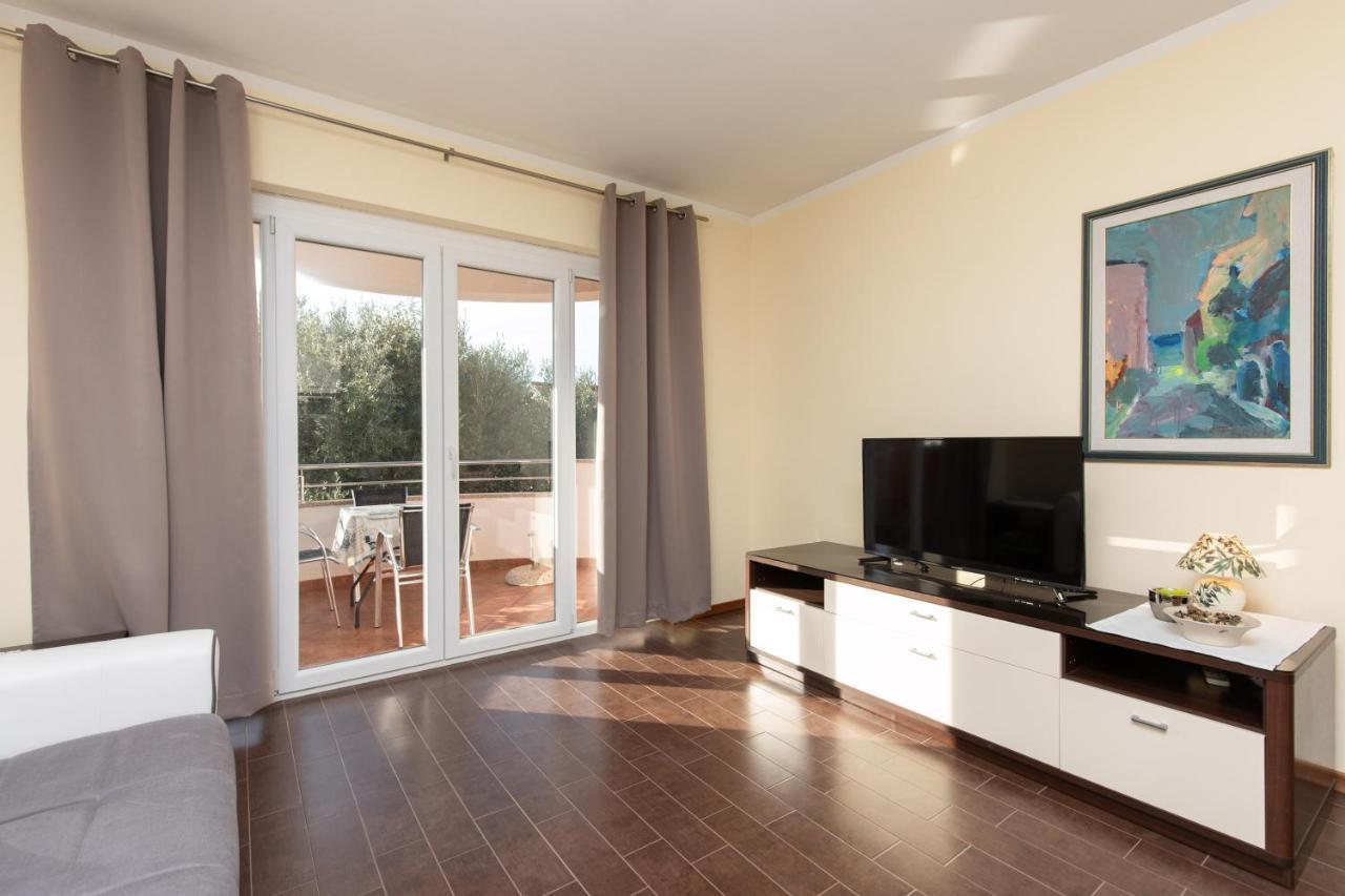 Apartments Bella Vista Krk Town Exterior foto